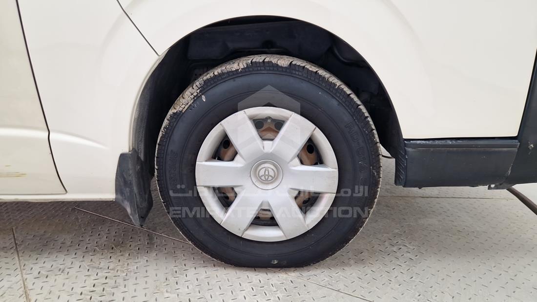2013 Toyota Hiace — Front Right Tyre — Photo 31