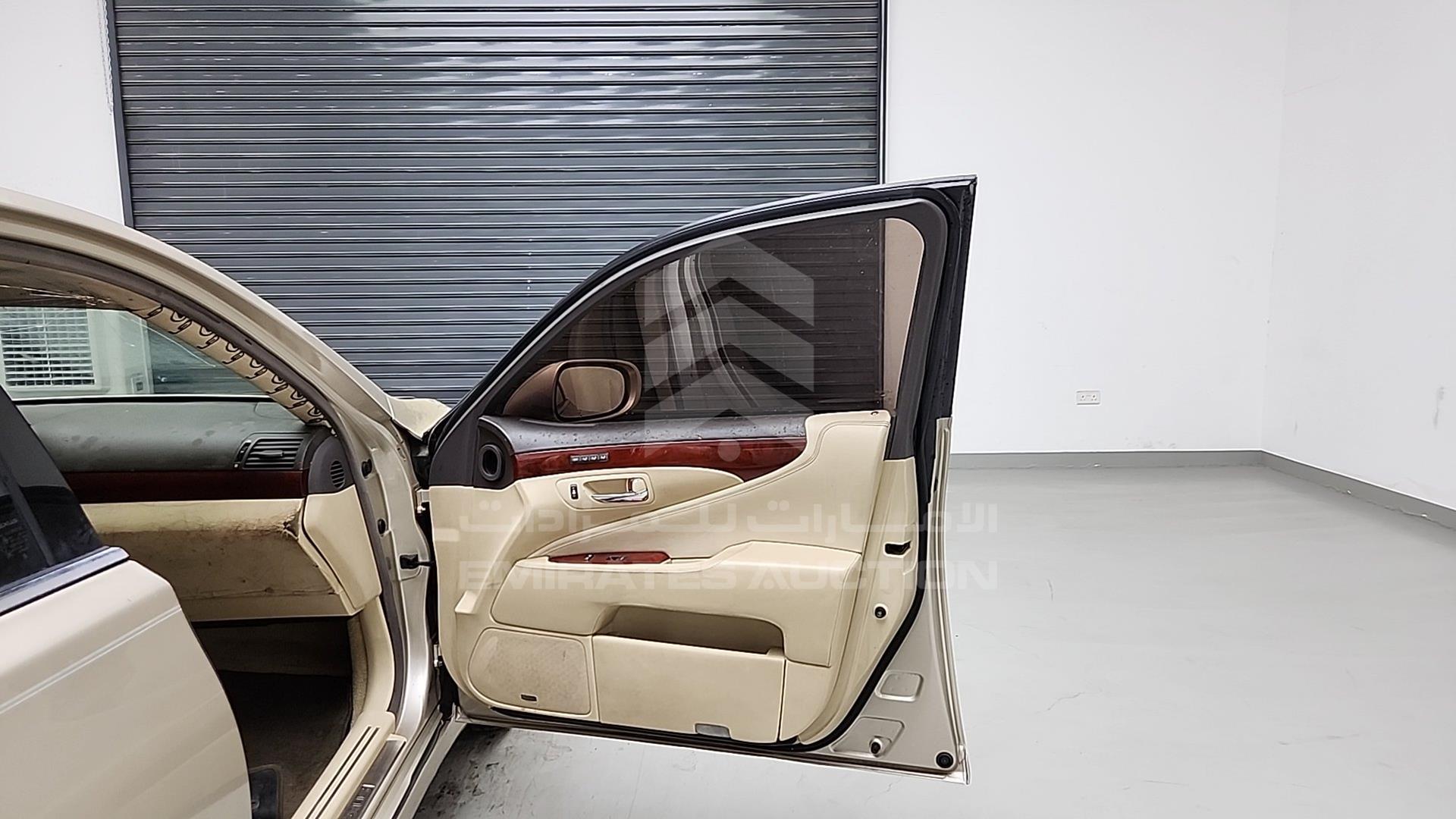 2012 LEXUS LS 460 VIN: JTHGL5EF0C5046045
