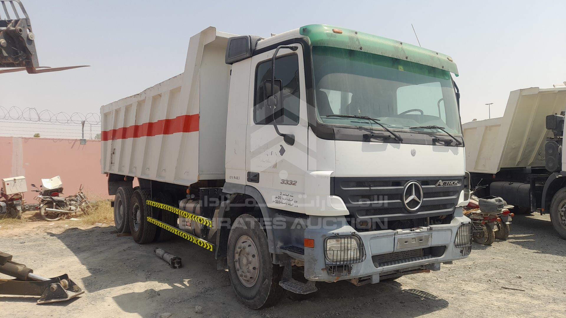 2008 MERCEDES ACTROS VIN: WDAKHCAA18L329393