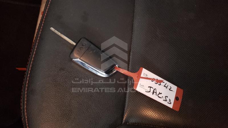 LJ12EKR2XJ4703542 Auction: EmiratesAuction Lot: 406746 LJ12EKR2XJ4703542 JAC S3 2018 RED Photo 5