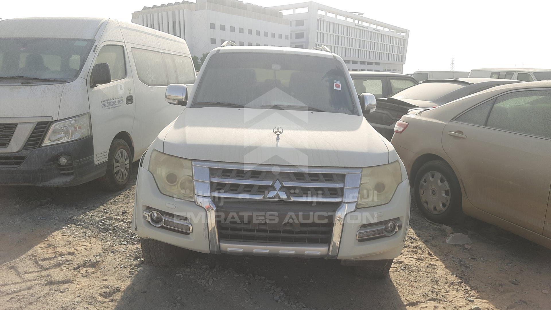 2013 MITSUBISHI PAJERO VIN: JMYLRV95WDJ704832