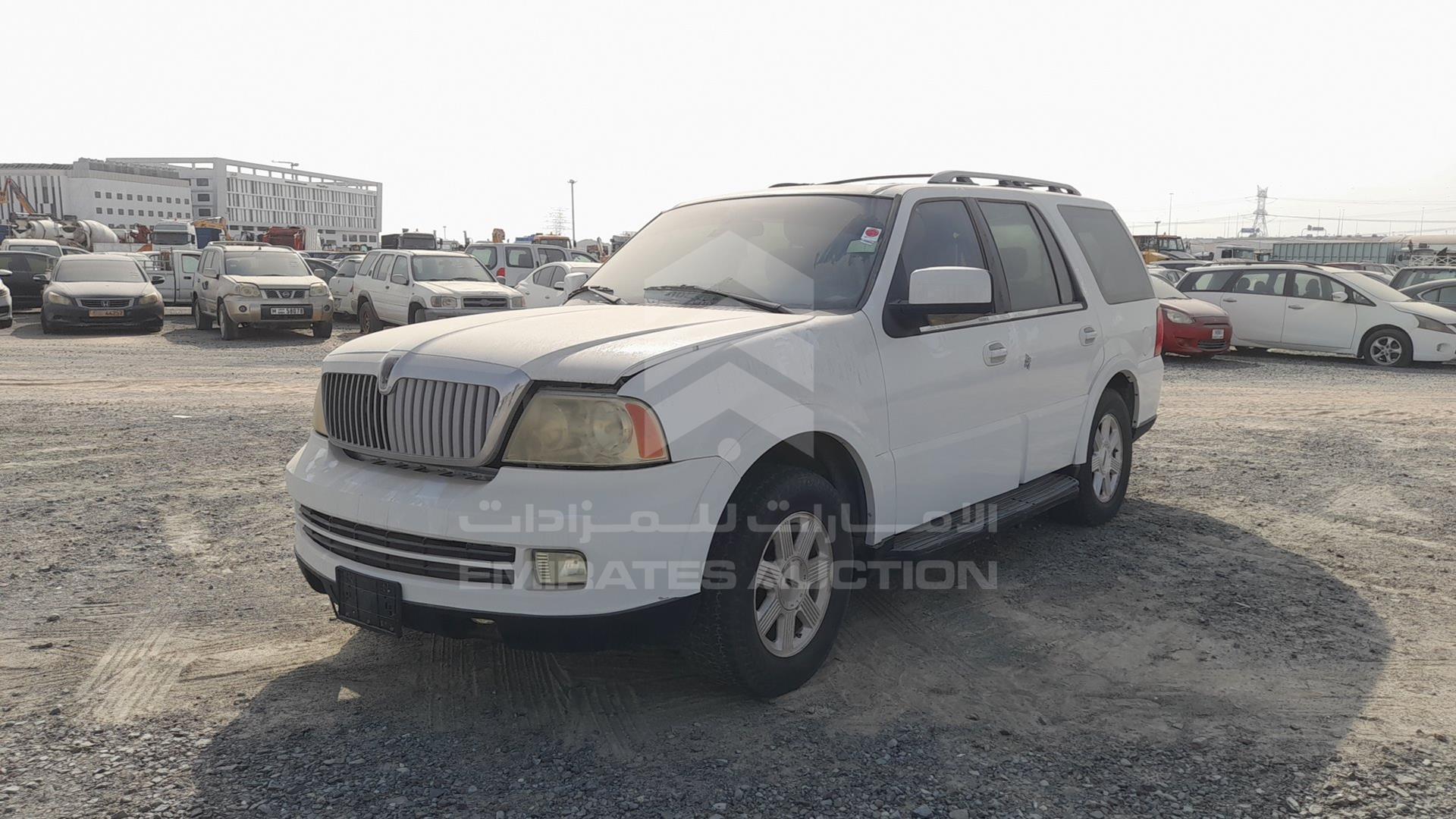 2005 LINCOLN NAVIGATOR VIN: 5LMFU28505LJ23998
