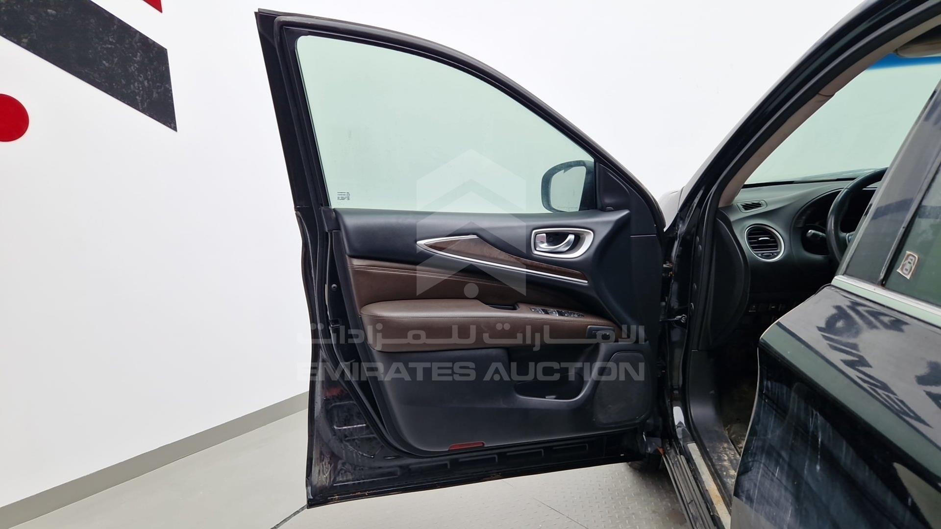 2013 INFINITI JX 35 VIN: 5N1AL0MM3DC335150