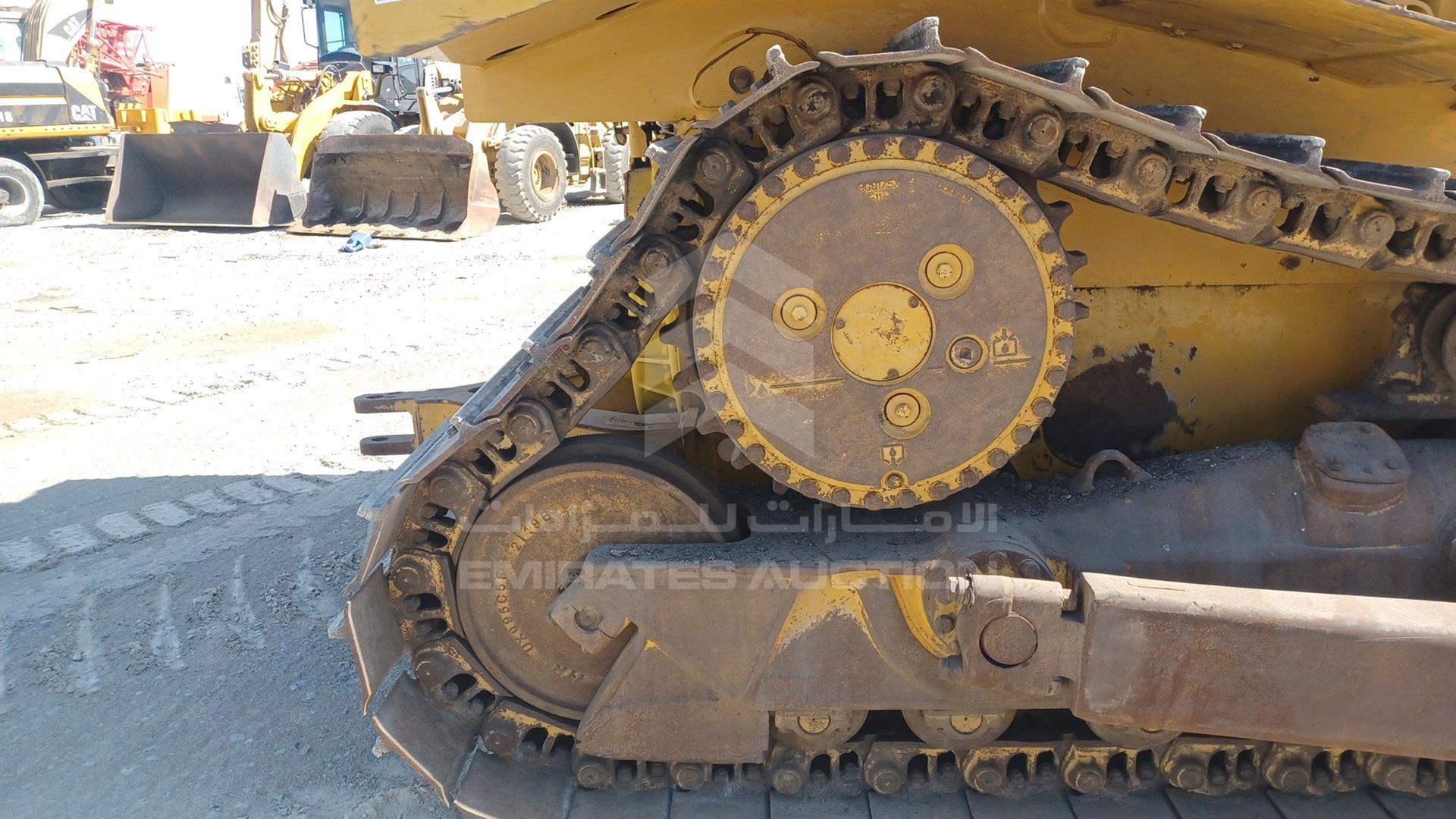 2015 CATERPILLAR D6R VIN: CAT00D6RTEMM00277