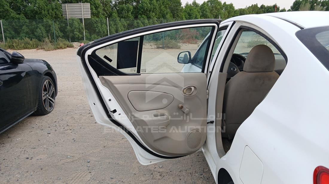 نيسان صني 2018 — الباب الخلفي الأيسر — صورة 22