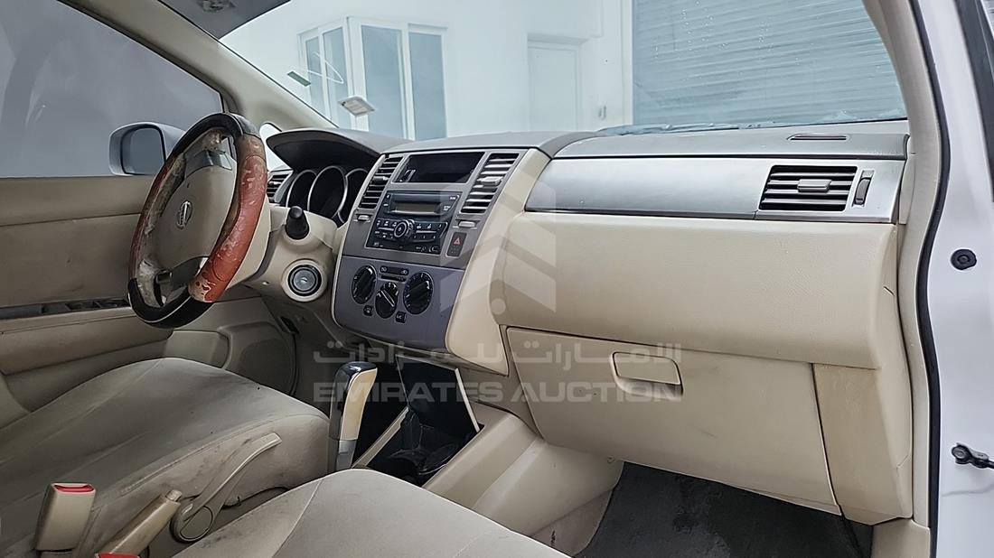 2008 Nissan Tiida — Front Right Passenger Dashboard View — Photo 20