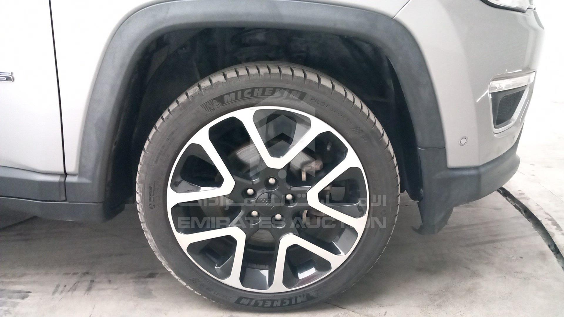 2019 JEEP COMPASS VIN: 3C4NJDCB7KT630062