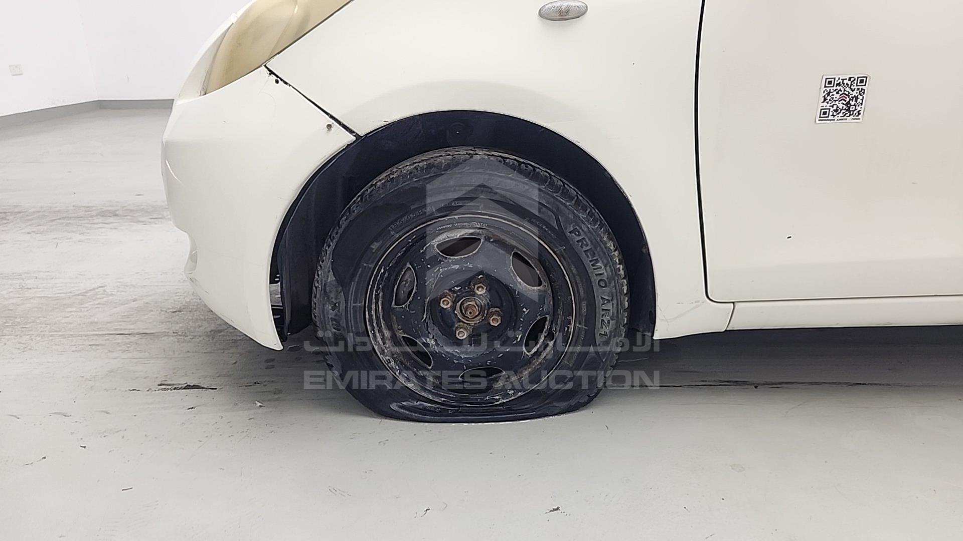 2007 TOYOTA YARIS VIN: JTDKW923275045523