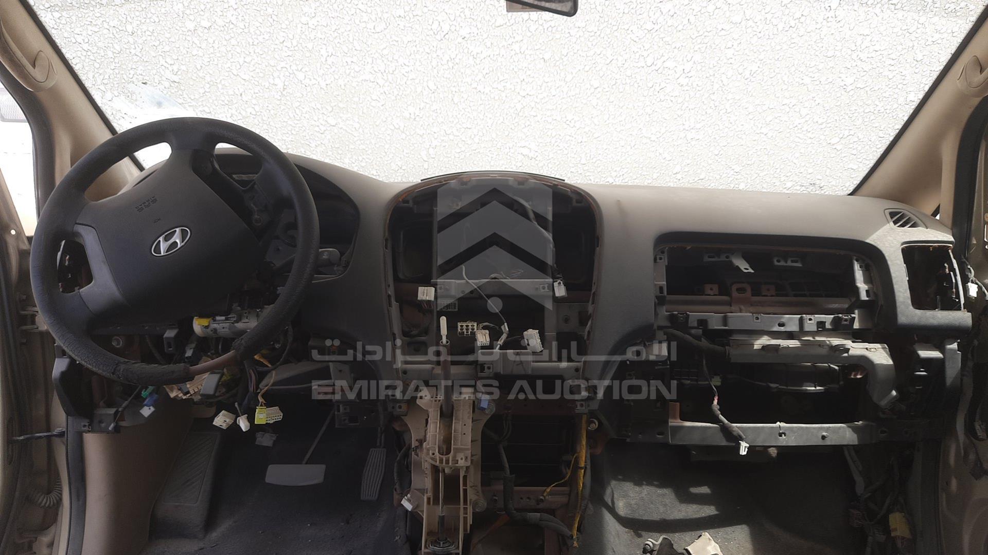 2008 HYUNDAI H1 VIN: KMHWH81R28U061042