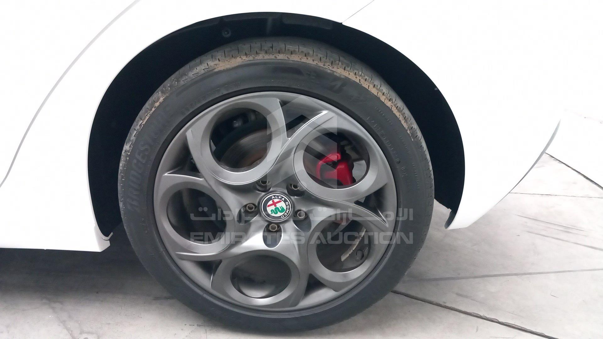2019 ALFA ROMEO GILULIETTA VIN: ZARCABC45K7510929