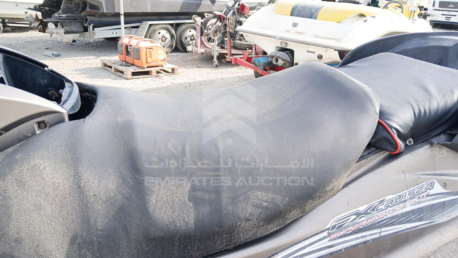 0 JET SKI YAMAHA VIN: SUYAMA20871809