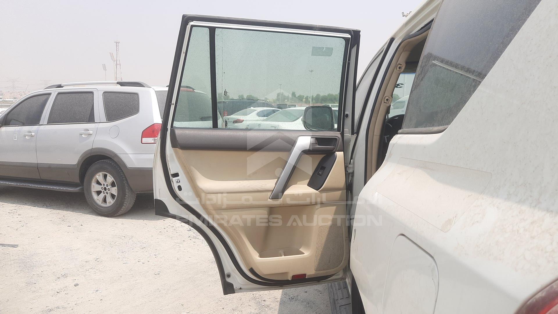 2017 TOYOTA PRADO VIN: JTEBU9FJ7HK119032