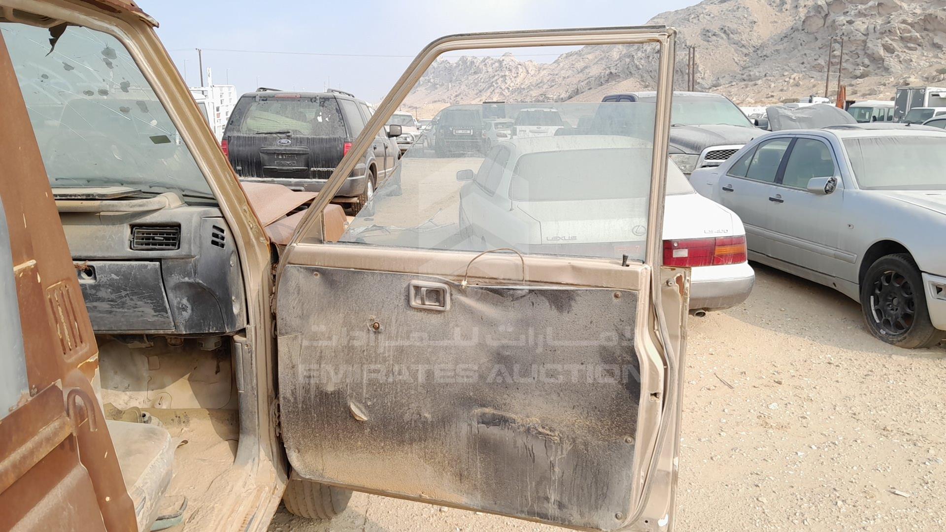 0 NISSAN PICKUP VIN: UGY60-000937