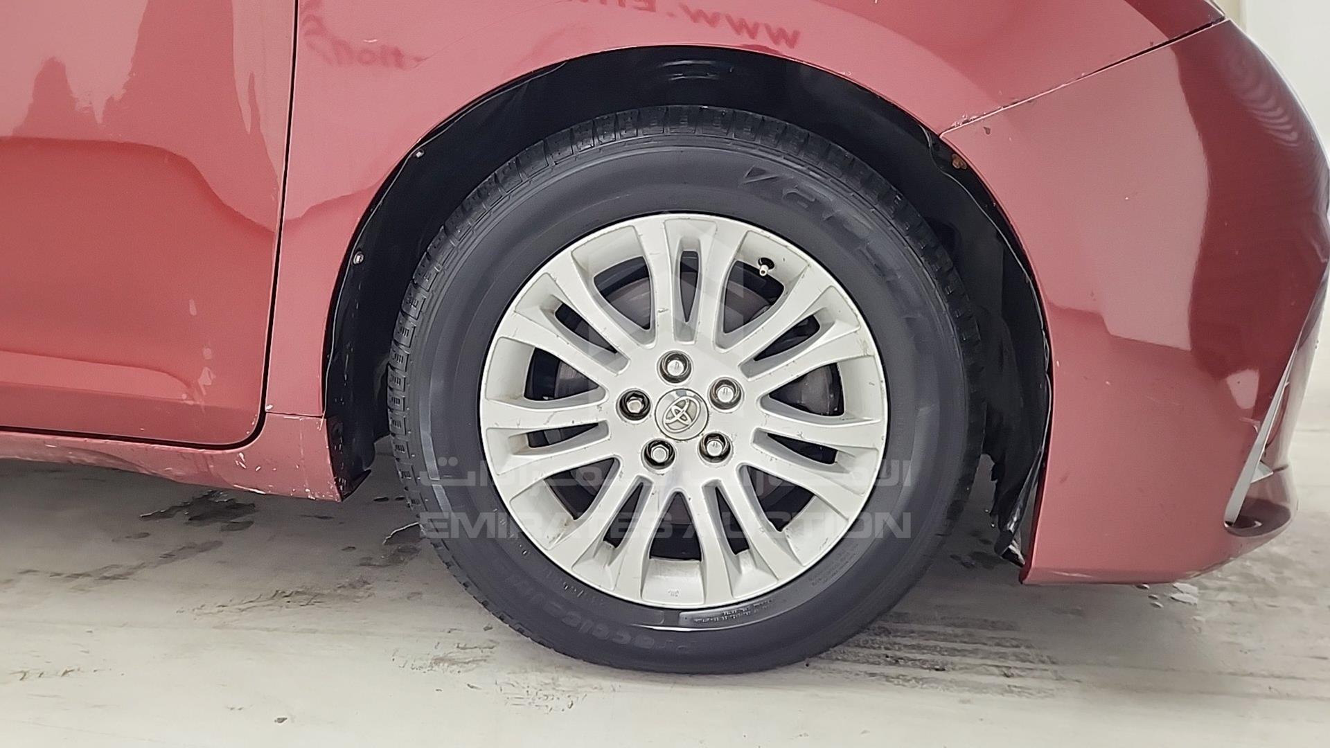 2016 TOYOTA SIENNA VIN: 5TDYK3DC8GS742611