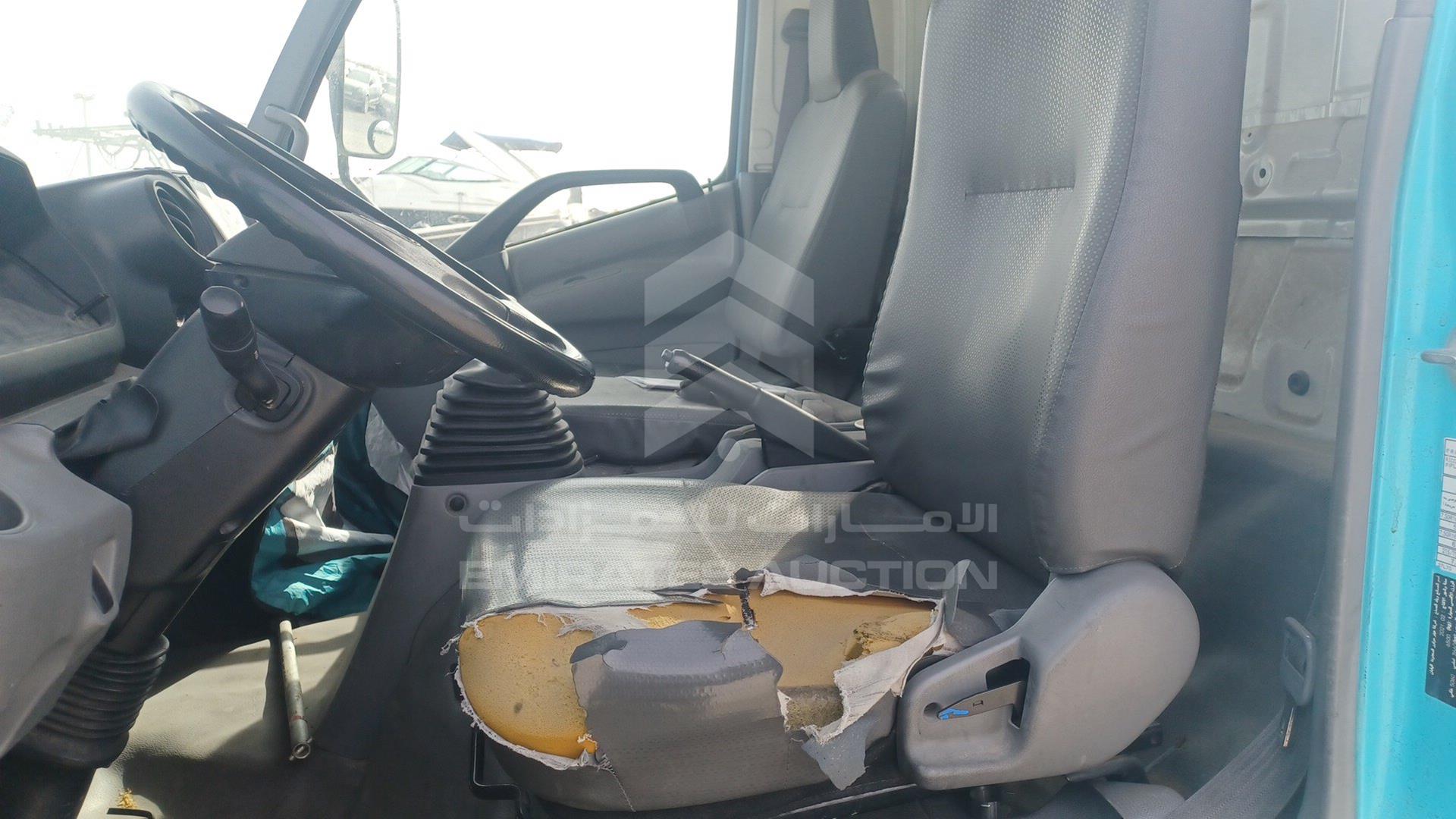 2021 HINO 300 VIN: JHHUCN1F1MK038045