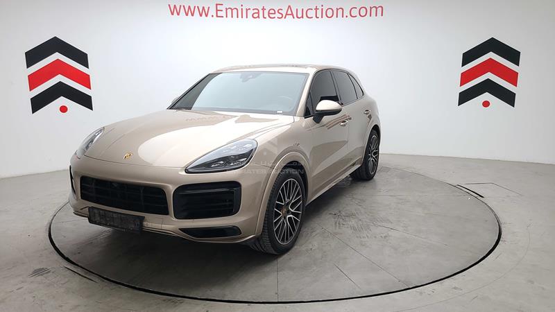 WP1AB2AY8KDA60374 2019 Porsche Cayenne S photo 8