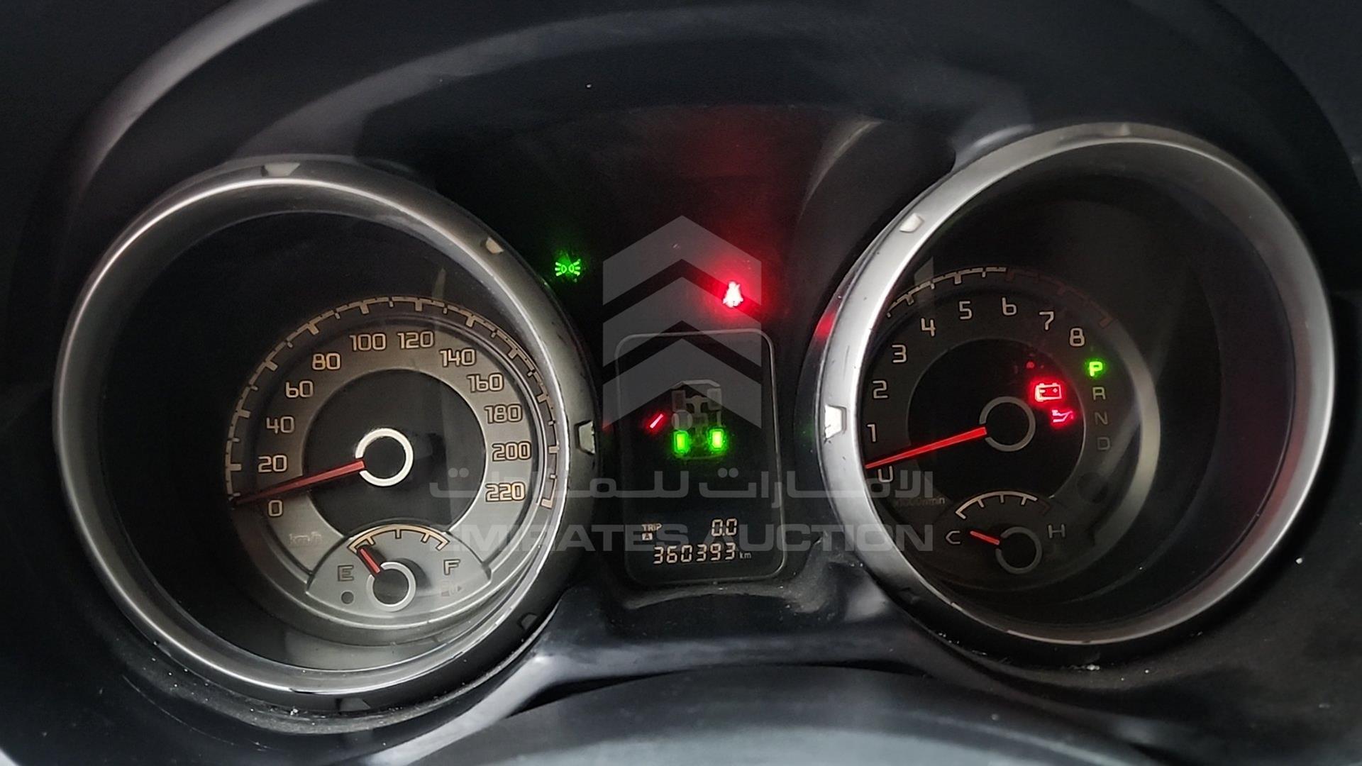 2007 MITSUBISHI PAJERO VIN: JMYLRV93W7J708656