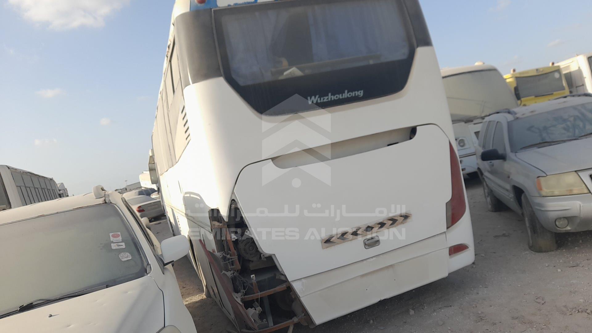 2014 WUZHOULONG FDG 6128 CNG VIN: LA86C0LK3DA300174