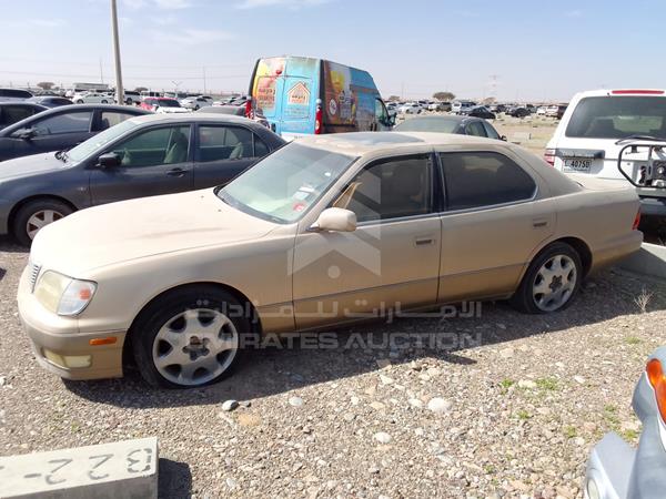 Lexus LS400 1998 JT8BH28F7W0136607 Image 2