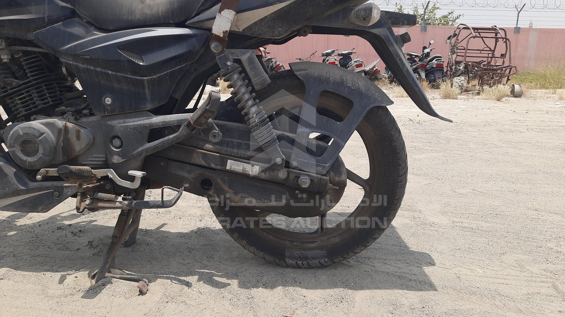 2019 BAJAJ 150 CC VIN: MD2A11CY7KCH57713