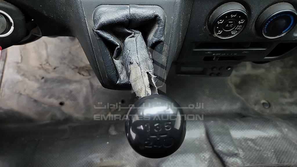 JTFPX22PXD0042074 - 2013 TOYOTA HIACE - #527690