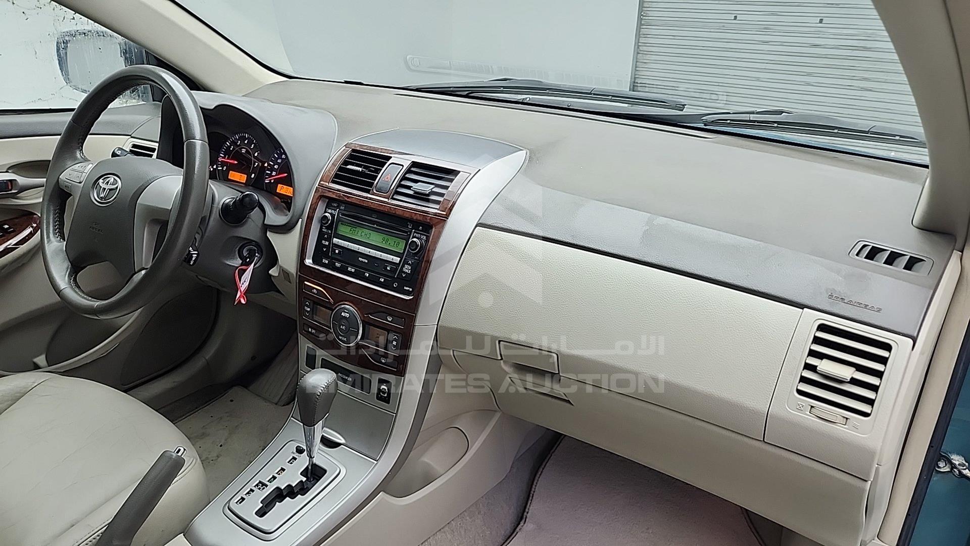 2008 TOYOTA COROLLA VIN: JTDBR40E789009223