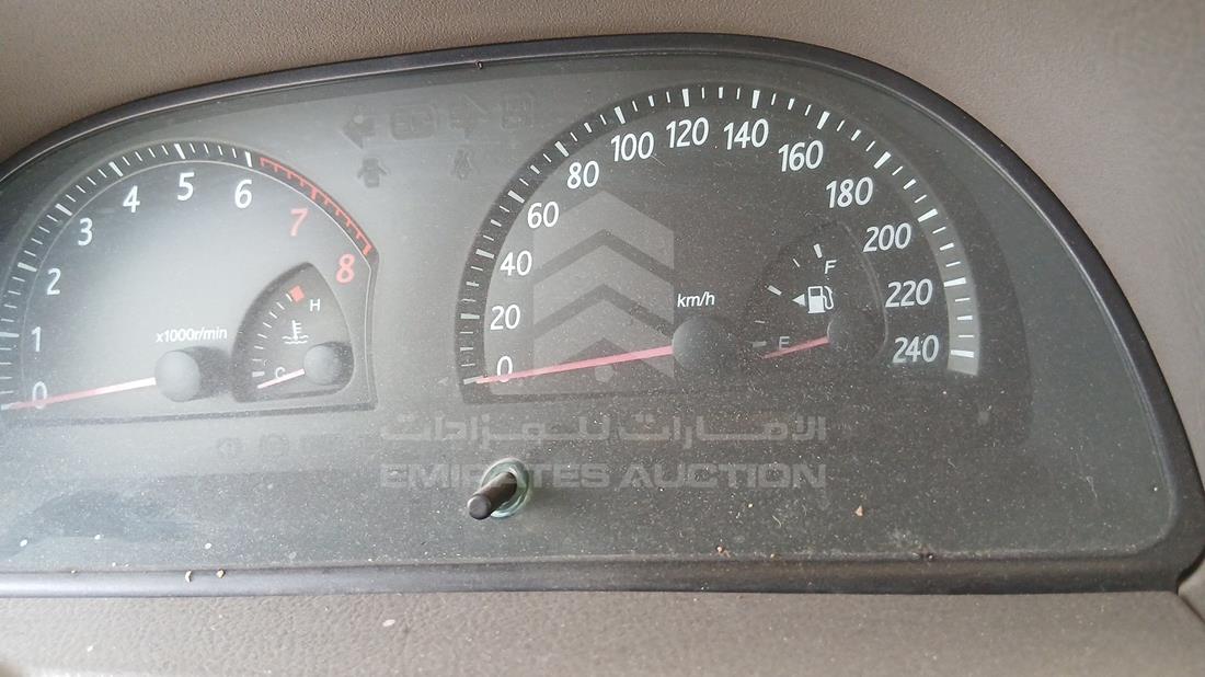 2014 Toyota Camry — Speedometer & RPM Gauges — Photo 15