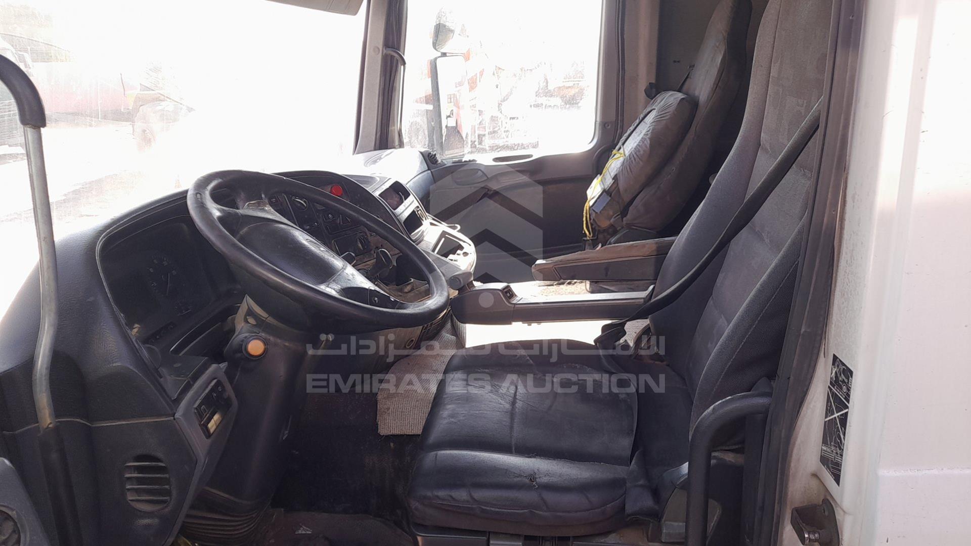 2008 MERCEDES ACTROS VIN: WDAKHCAAX8L280324