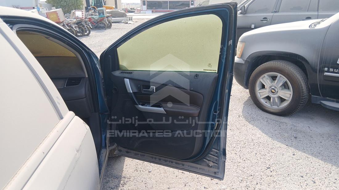 فورد ايدج 2011 — الباب الأمامي الأيمن — صورة 25