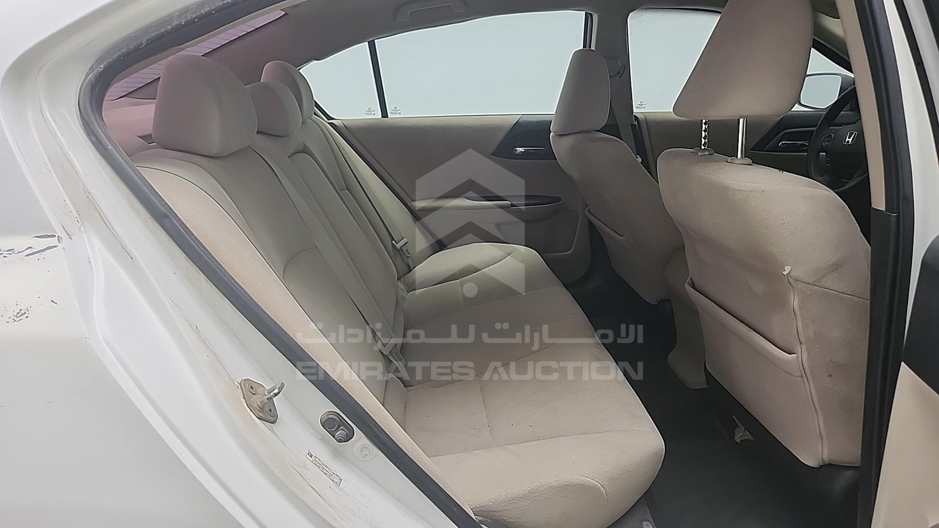 2013 HONDA ACCORD VIN: 1HGCR2F33DA245280