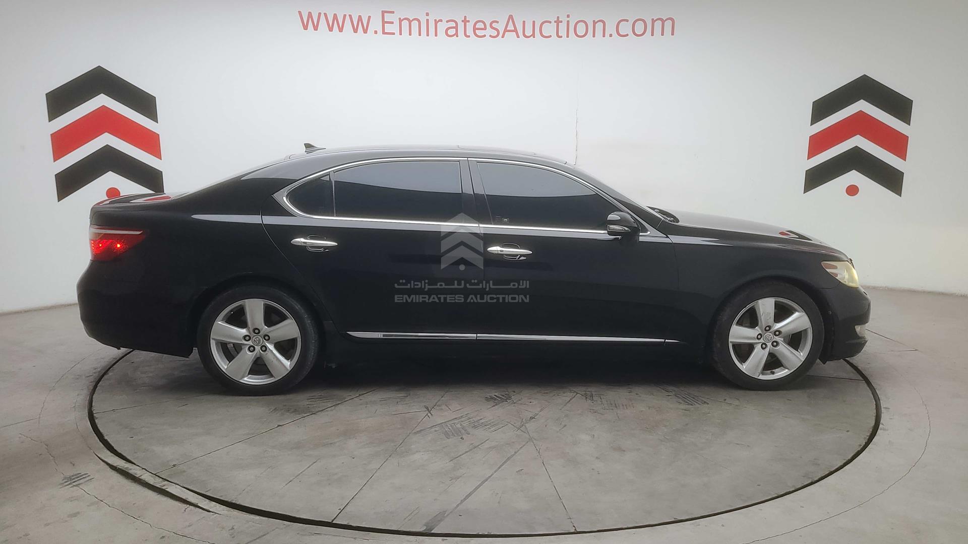 2010 LEXUS LS 460 L VIN: JTHDL5EF9A5002738