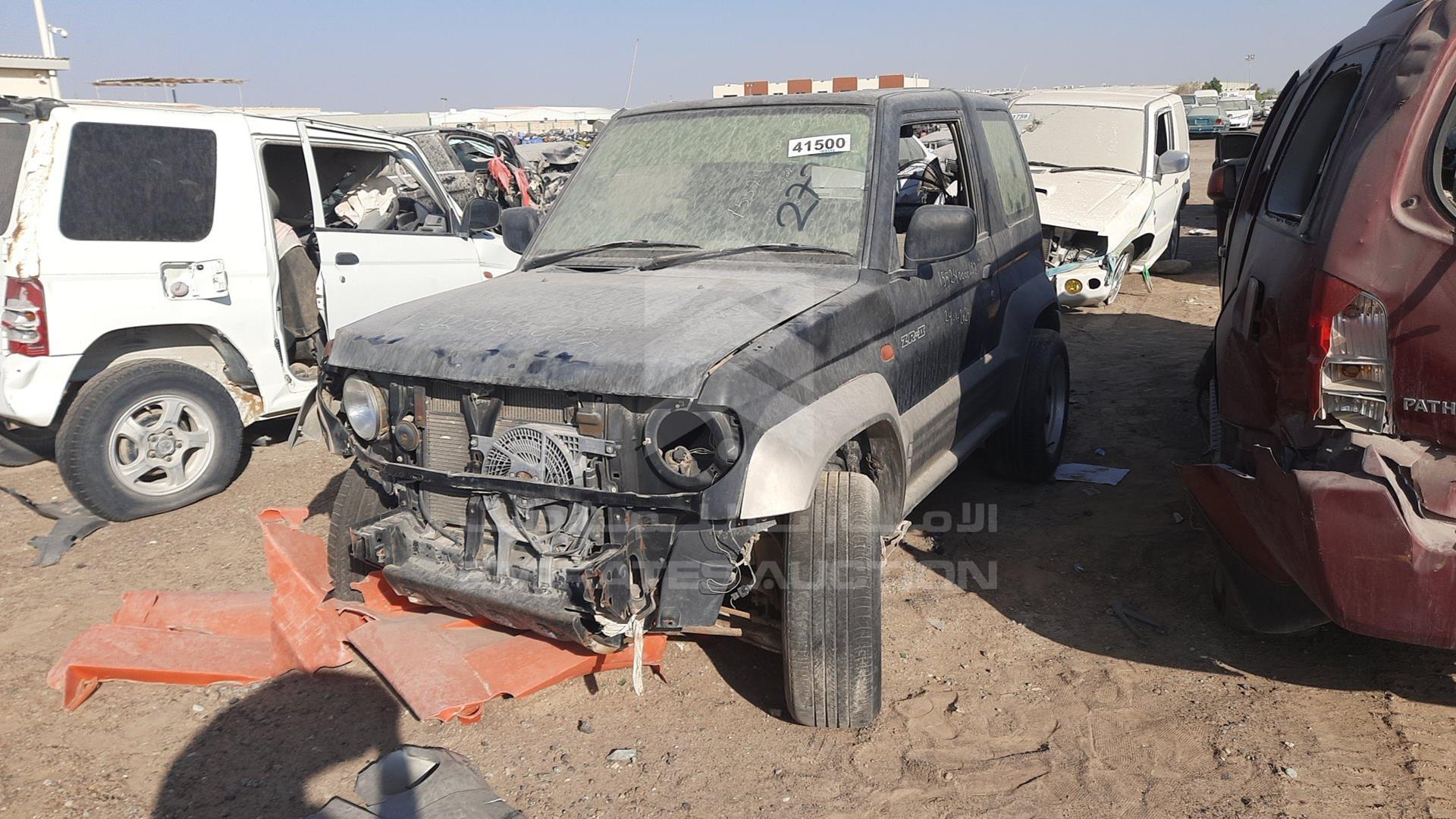 0 MITSUBISHI PAJERO VIN: H57A-0018137