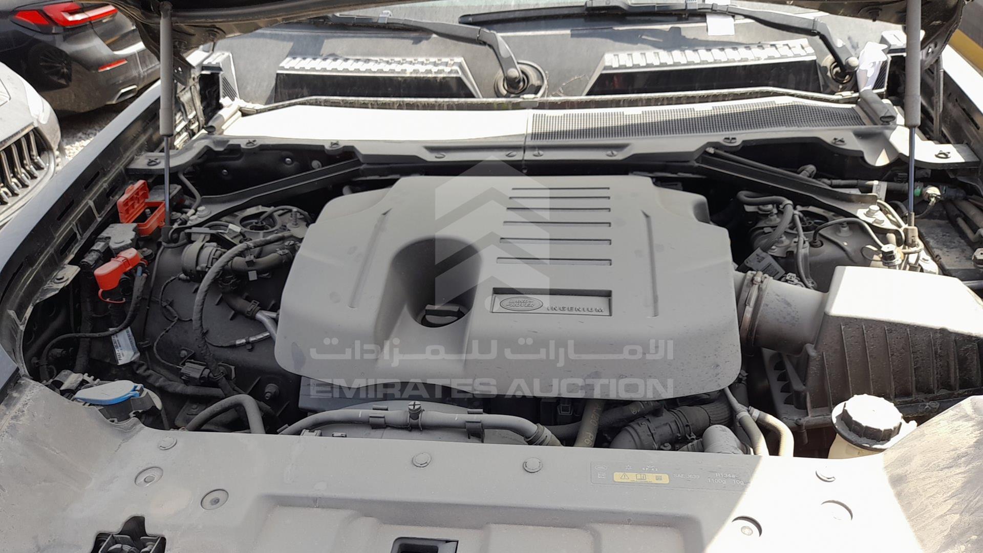 2023 LAND ROVER DEFENDER VIN: SALEA8BU0P2178015