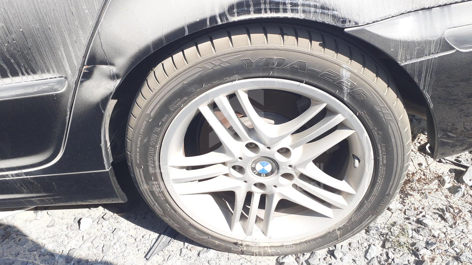 2003 BMW 330I VIN: WBAEW51020PG00199