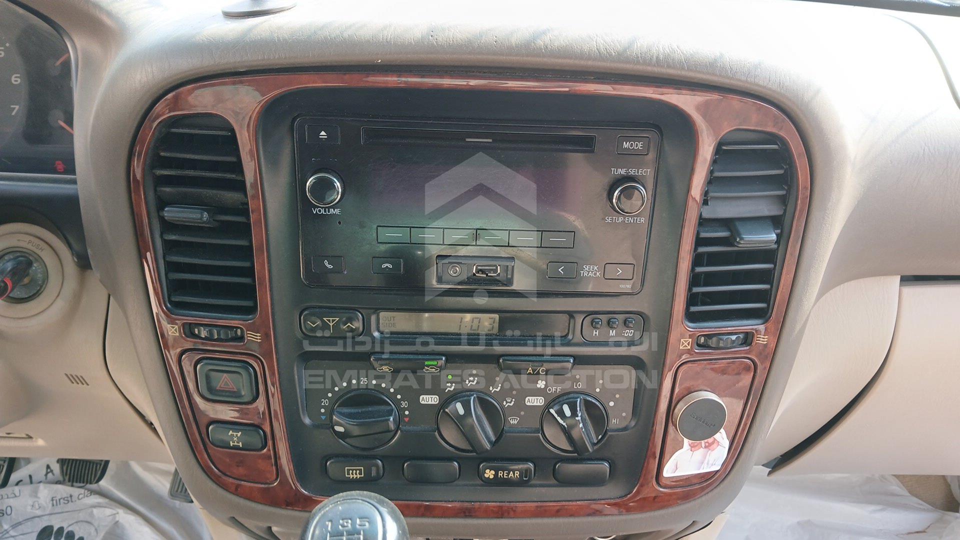 2002 TOYOTA LAND CRUISER VIN: JTEHT05J322021178