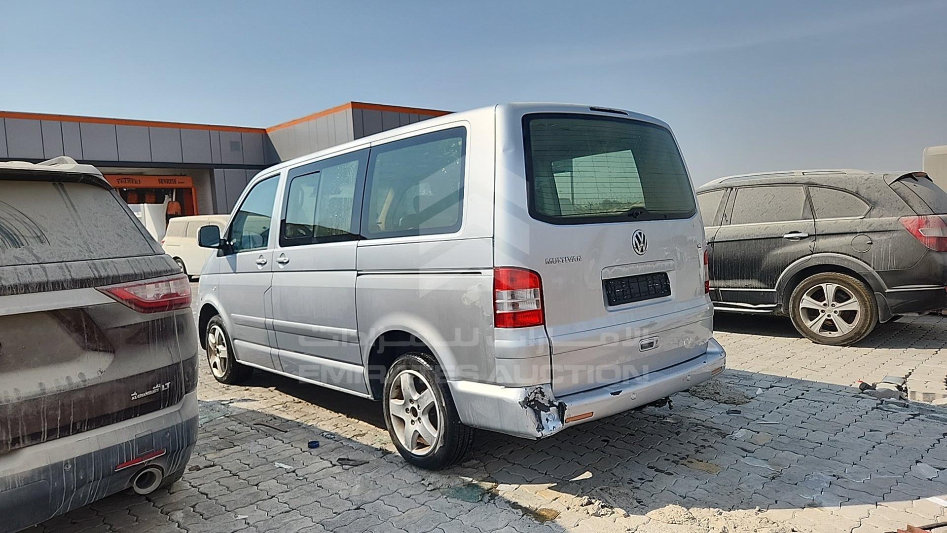 2007 VOLKSWAGEN MULTIVAN VIN: WV2LAF7H87H001404