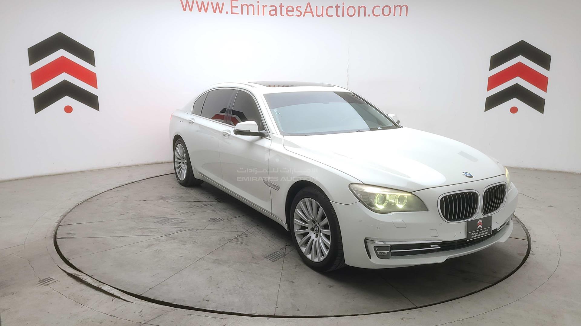 2014 BMW 730 VIN: WBAYE2102ED309335