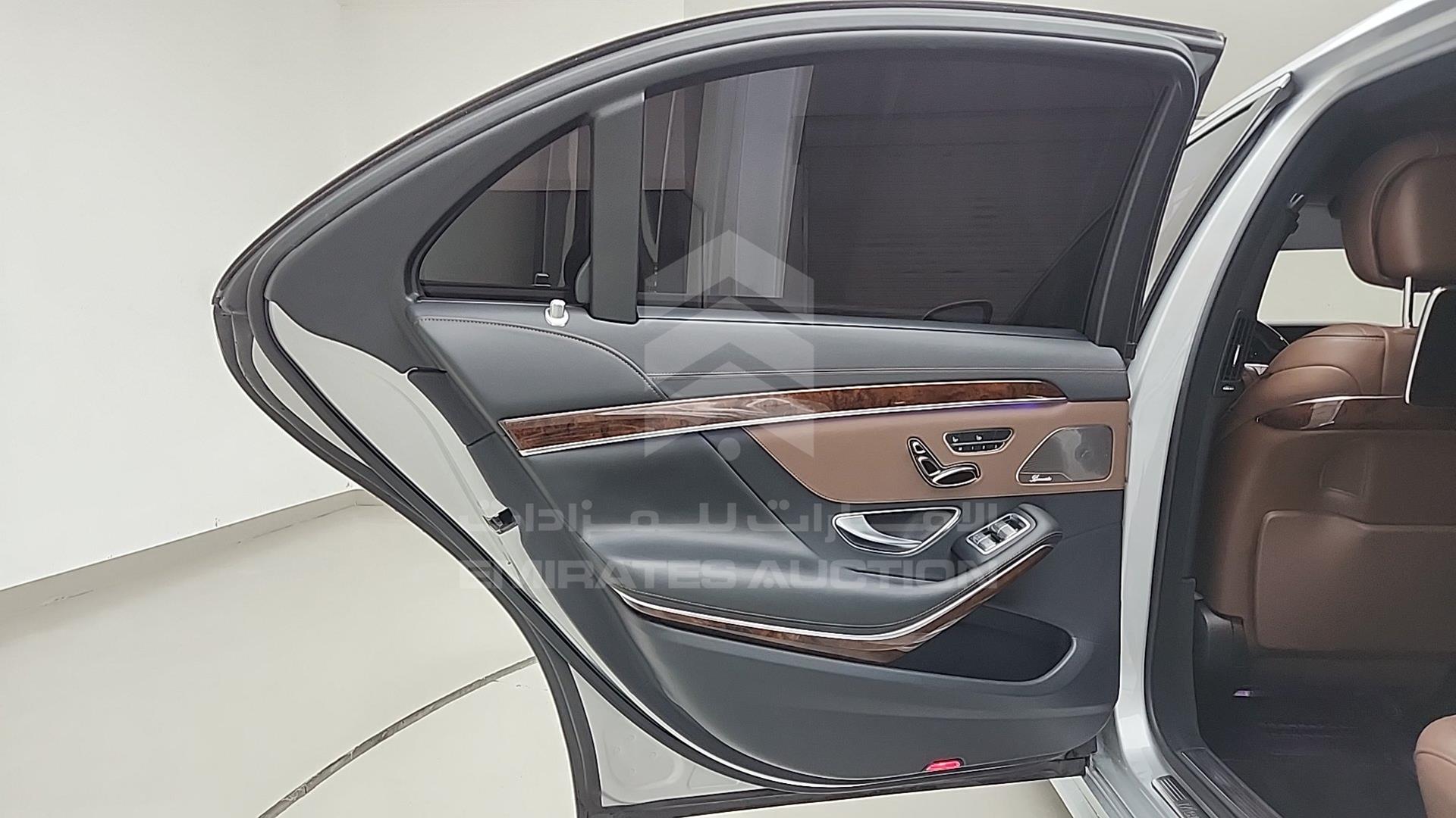 2016 MERCEDES S 500 VIN: WDDUG8CB3GA203371
