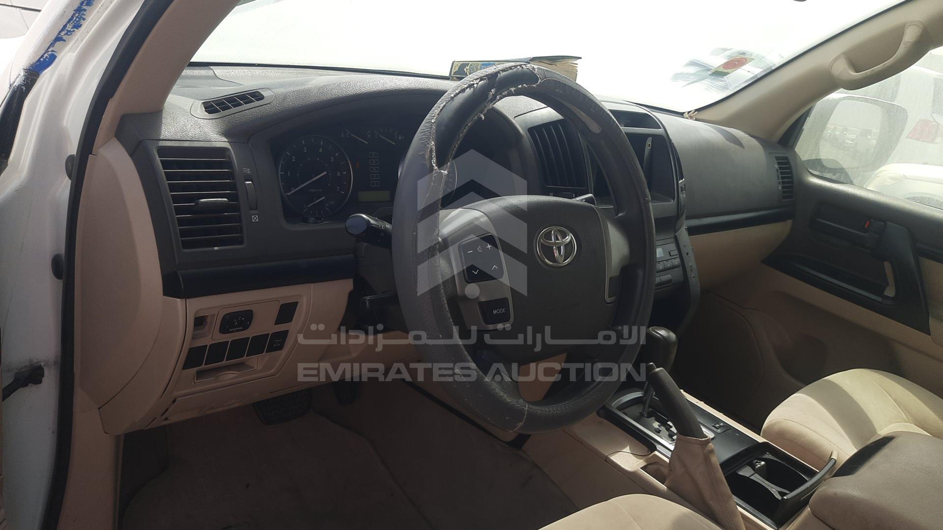 2013 TOYOTA LAND CRUISER VIN: JTMDU09J3D5071980