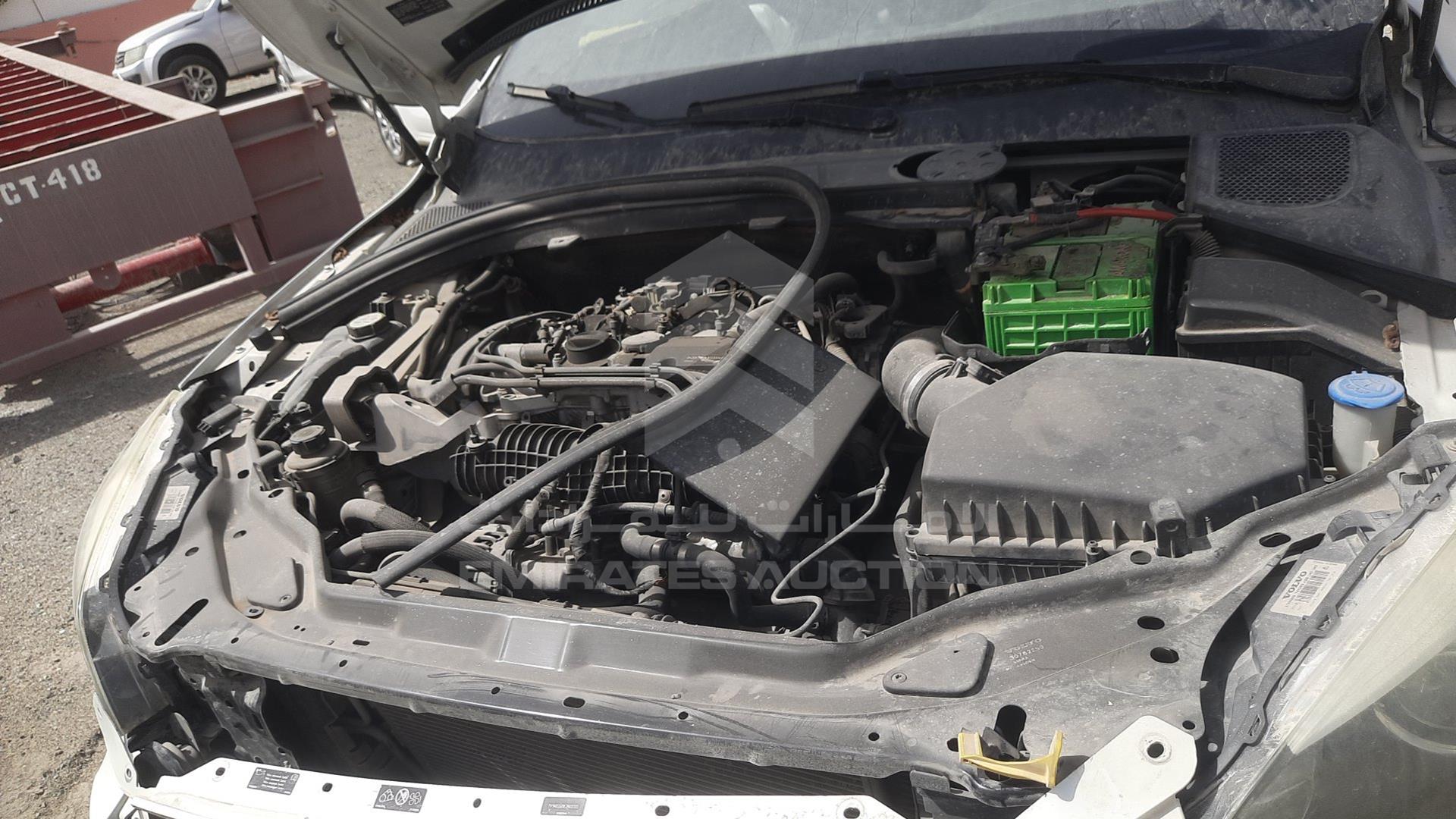 2014 VOLVO XC 60 VIN: YV140CDZ9E2602333