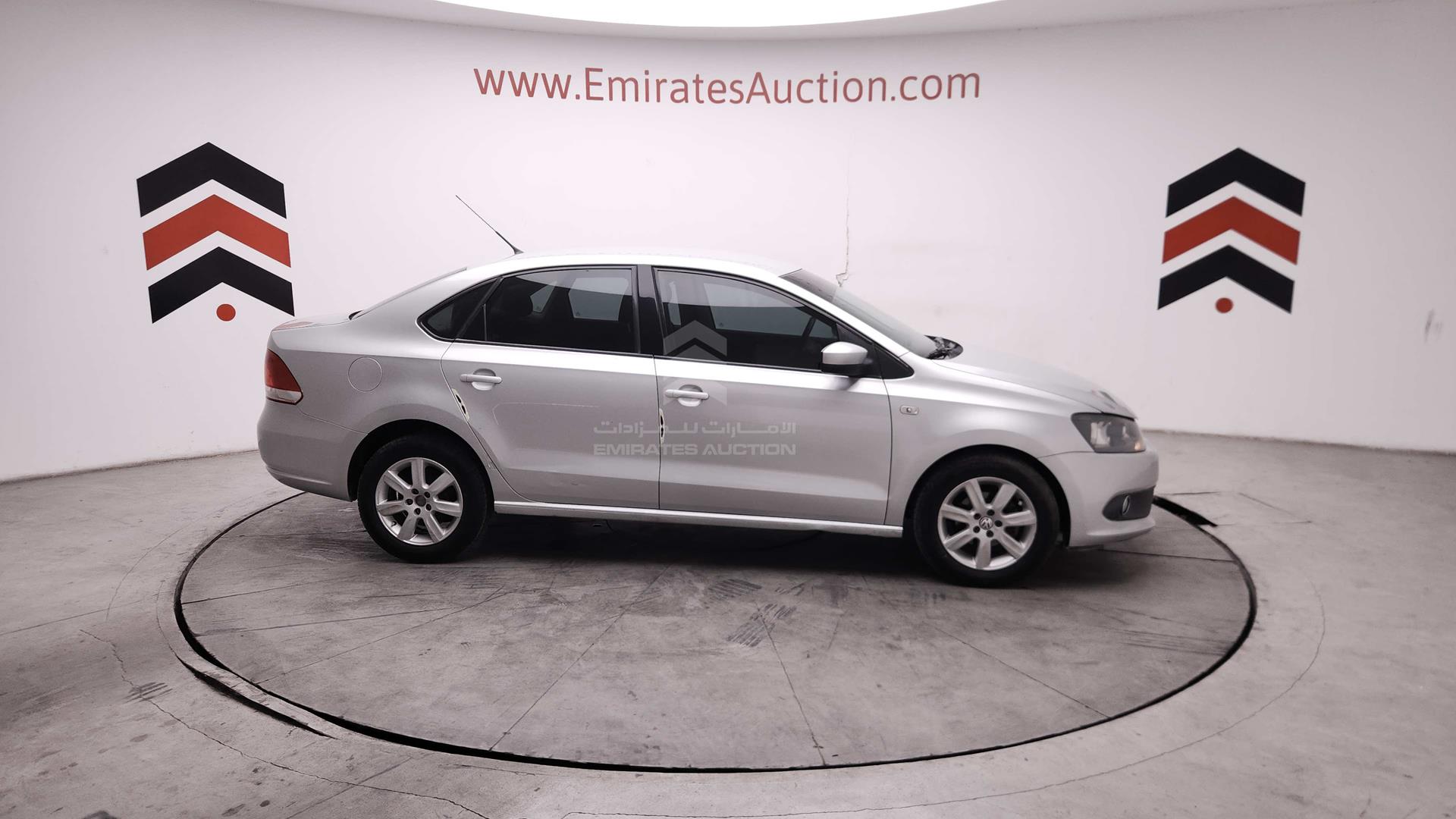 2012 VOLKSWAGEN POLO VIN: WVWBC2A70CT010036