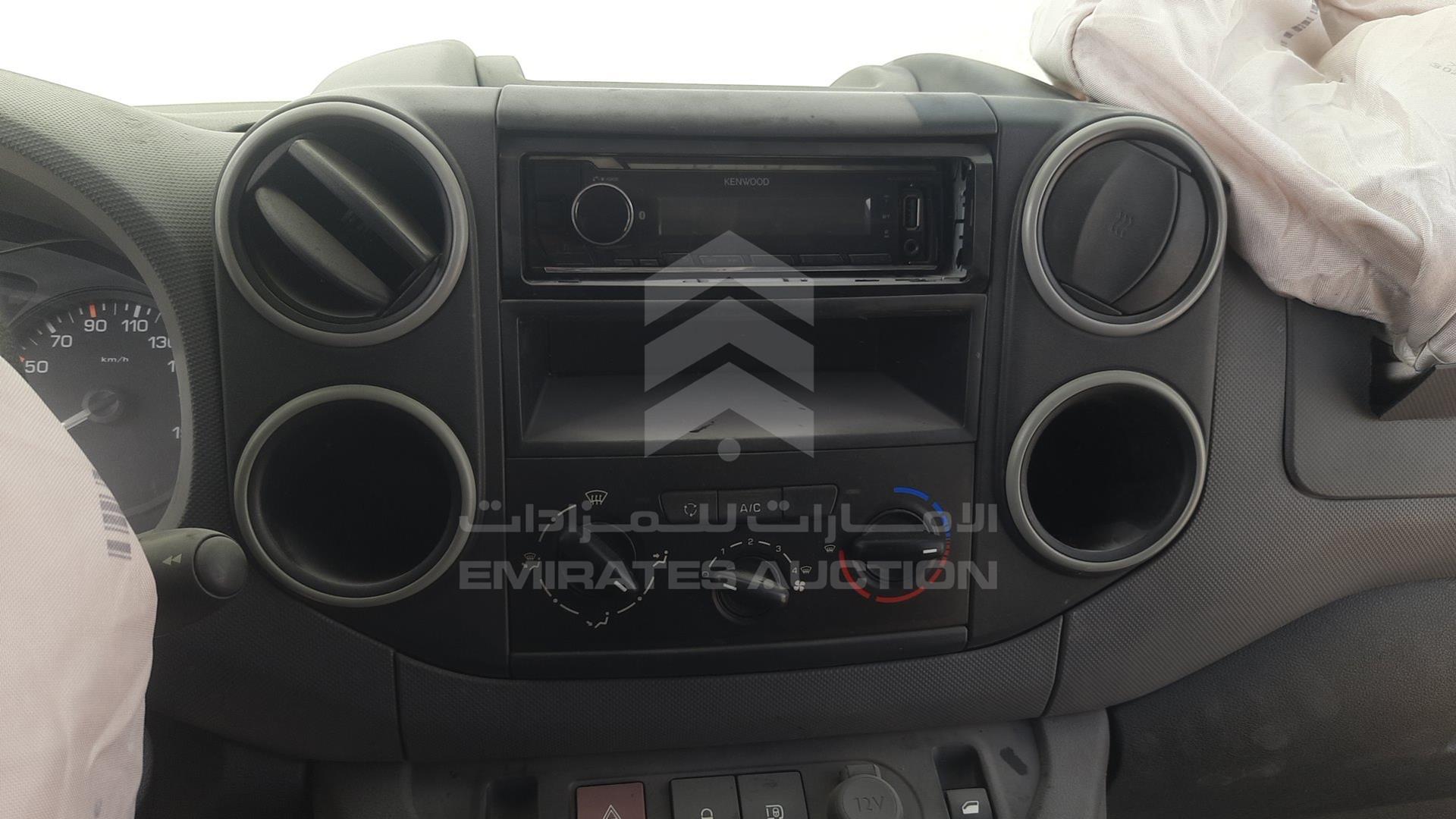 2019 PEUGEOT PARTNER VIN: VF37FNFU6KJ513499