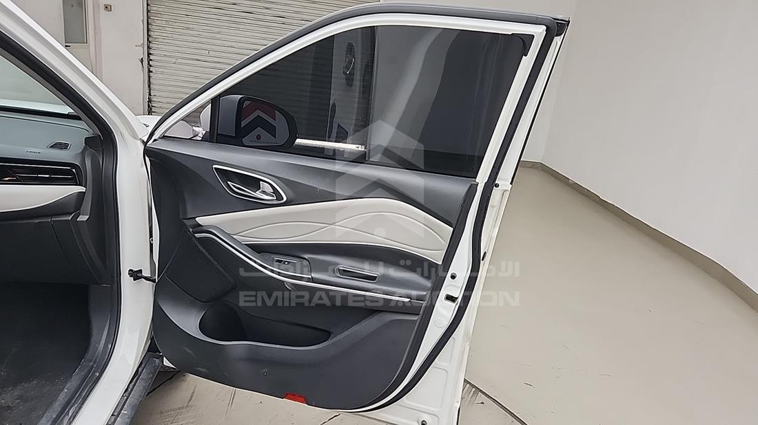 2023 JAC JS4 — Front Right Door — Photo 30