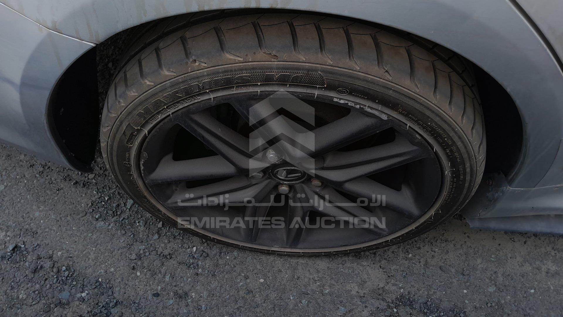 2006 LEXUS IS 350 VIN: JTHBE262462001310