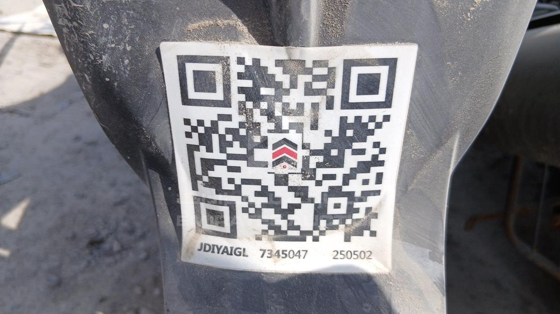 5 Motorbikes — General — Photo 14