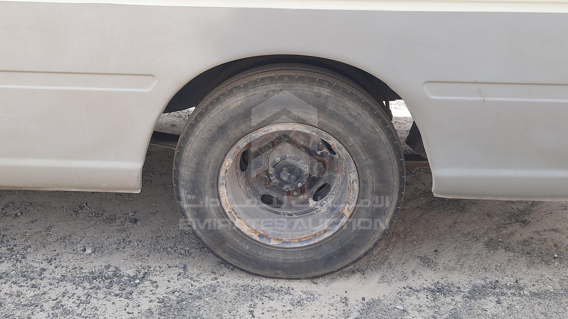 2005 HYUNDAI COUNTY VIN: KMJHD17F75C025324