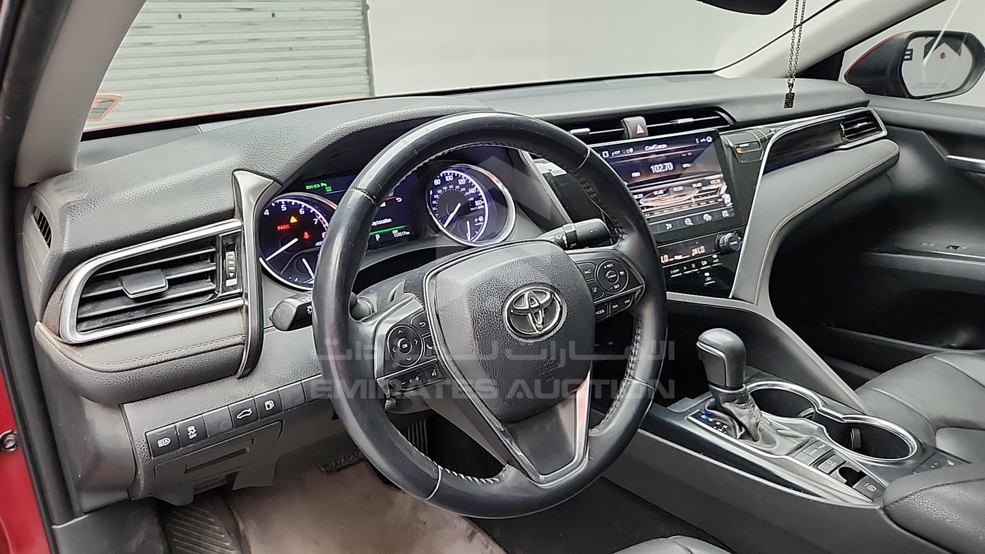2018 TOYOTA CAMRY VIN: 4T1B11HK5JU566792