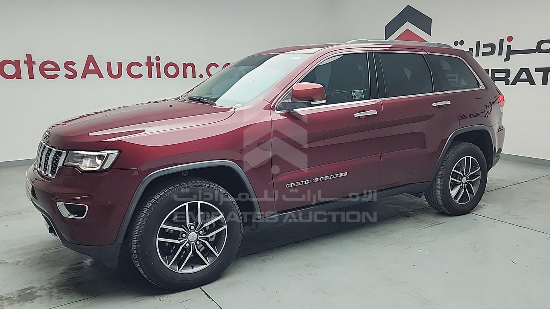 2018 JEEP GRAND CHEROKEE VIN: 1C4RJFBG3JC238071
