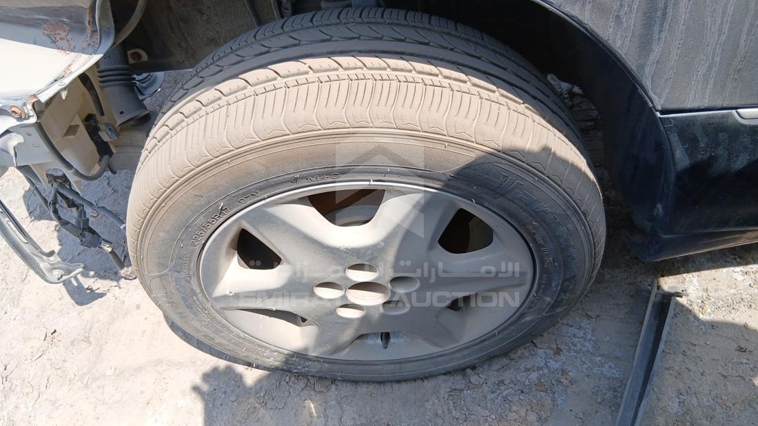 2003 Lexus LS 430 — Front Left Tyre — Photo 32