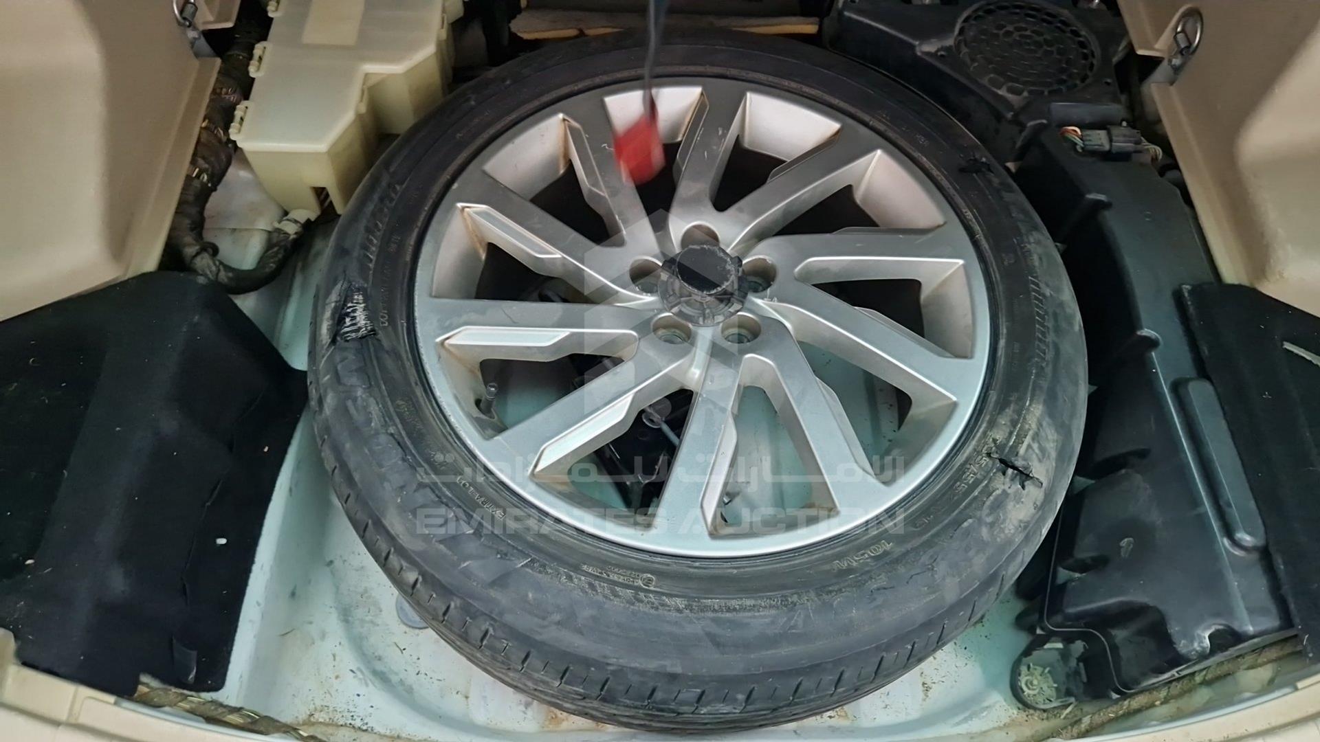 2014 LAND ROVER LR 2 VIN: SALFA2BG8EH390036